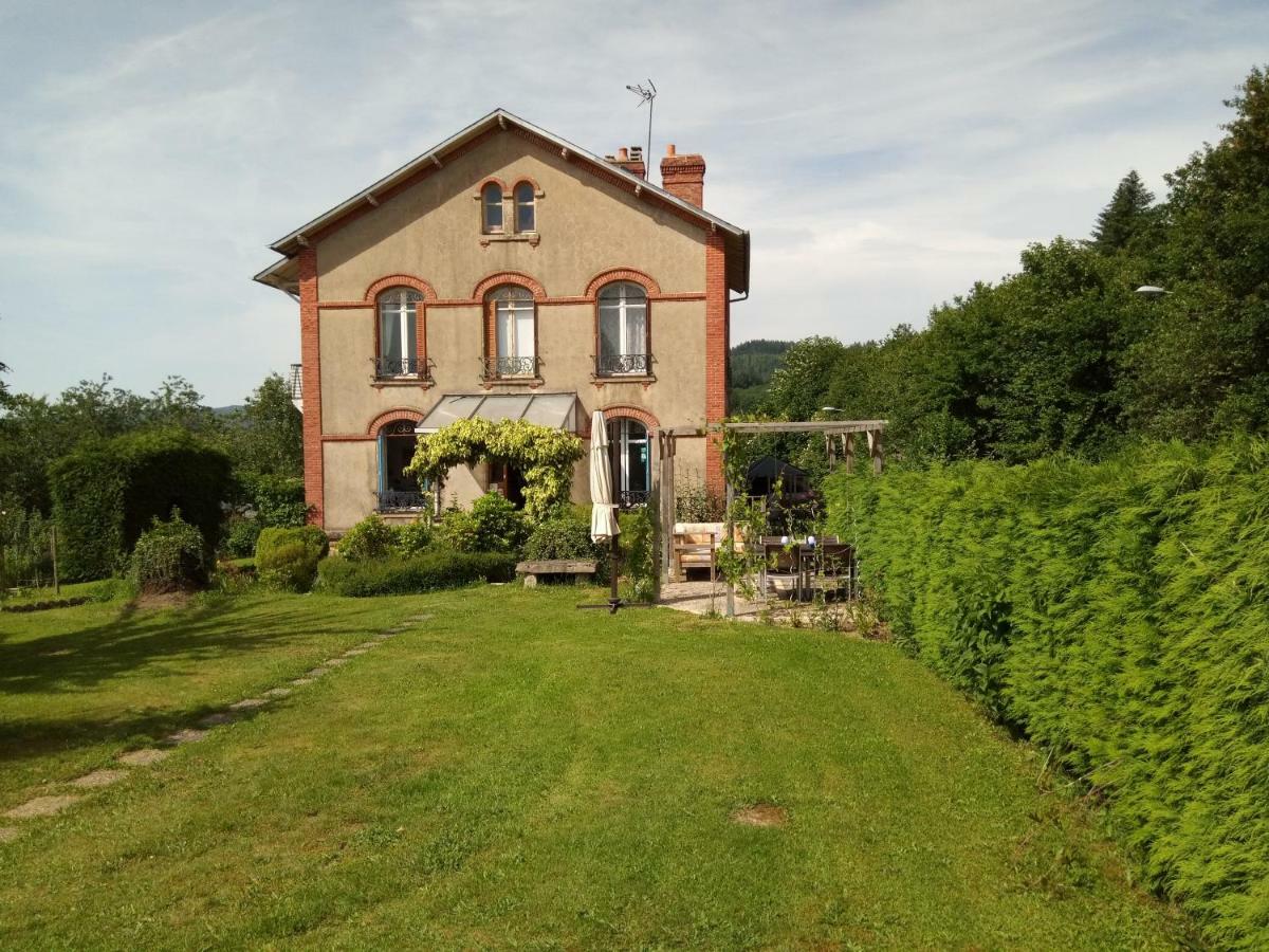 La Maison Du Marchand Bed & Breakfast Peyrat-le-Chateau Exterior photo